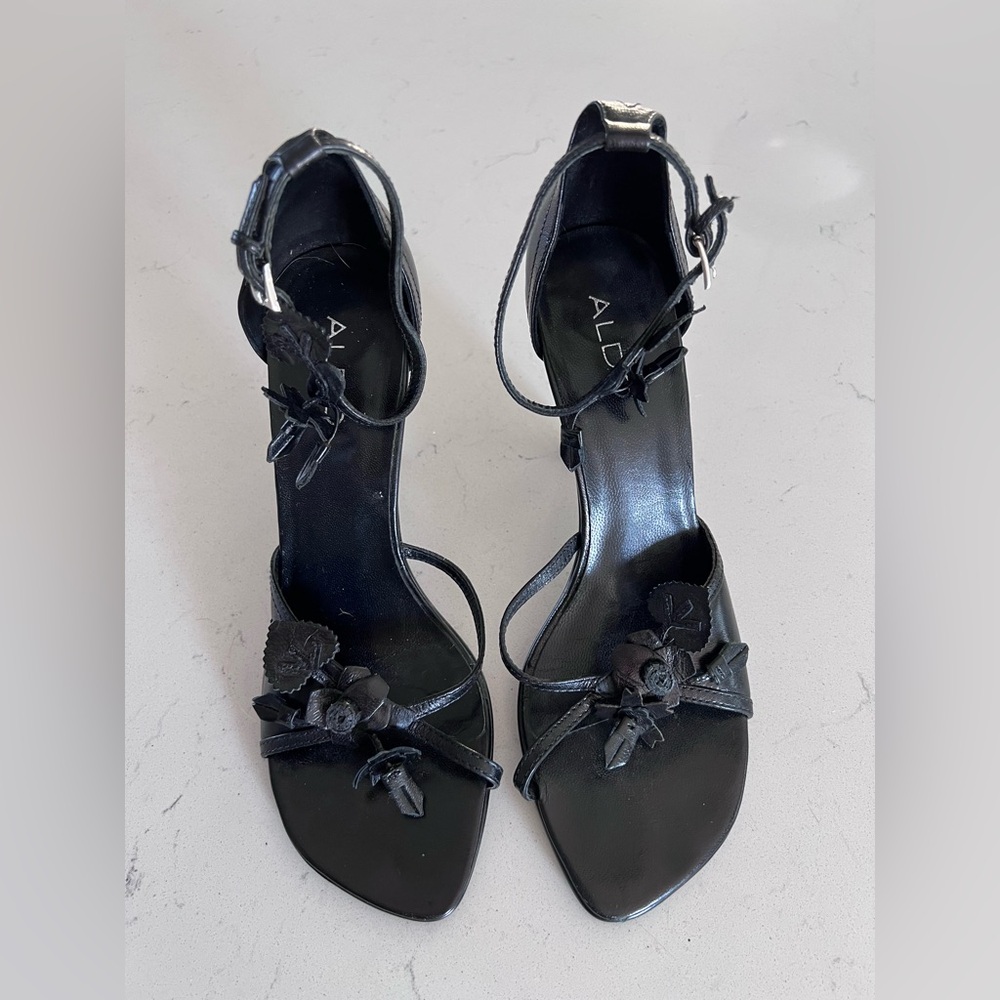 Aldo leather floral sandals size 37